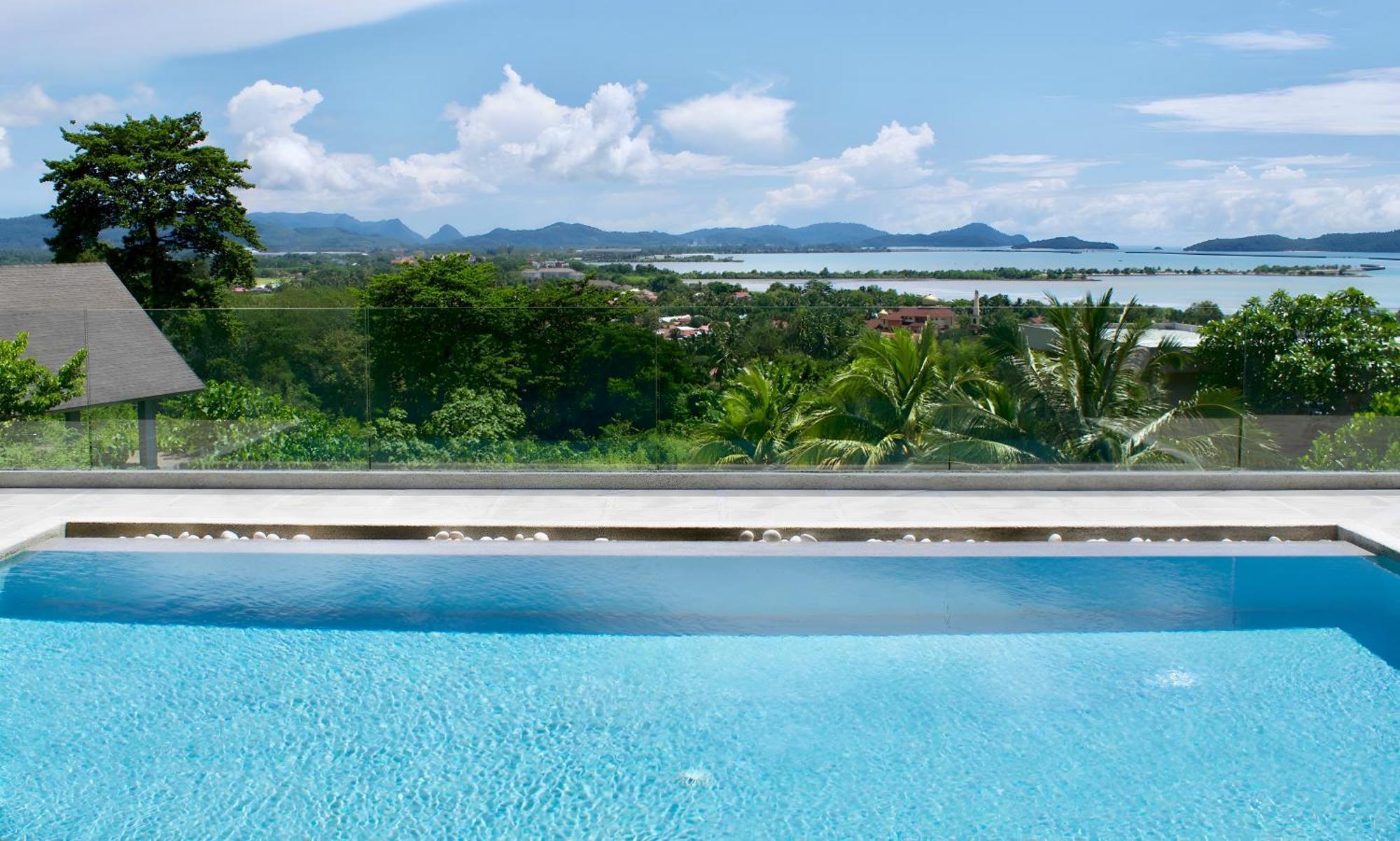 Aroha Seaview Villa - Private Pool - Pantai Cenang  Kültér fotó