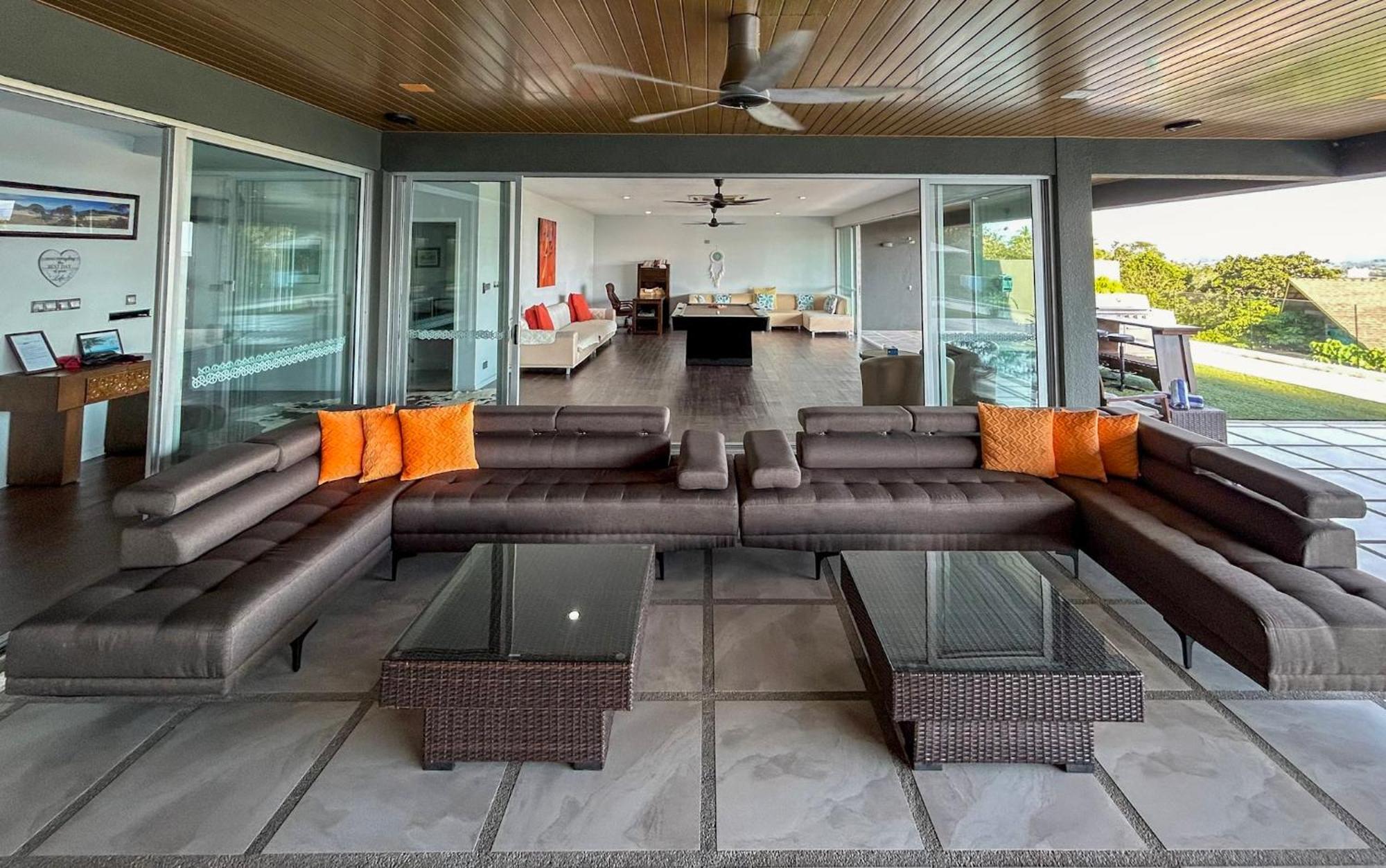 Aroha Seaview Villa - Private Pool - Pantai Cenang  Kültér fotó